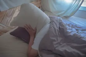 打呼噜该看哪个科视频封面