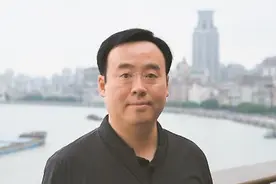 面对近百国政党代表，B站董事长陈睿带来了一段视频，背后是一个奇迹的缩影图片