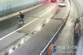 不顾生命拍照博流量？常洪隧道变成年轻人的网红打卡地图片