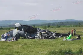 每经14点丨突发！俄罗斯一飞机发生硬着陆，致7人死亡；80后私募冠军"栽了"：给客户巨亏34%，被迫签下补偿协议？法院判了图片
