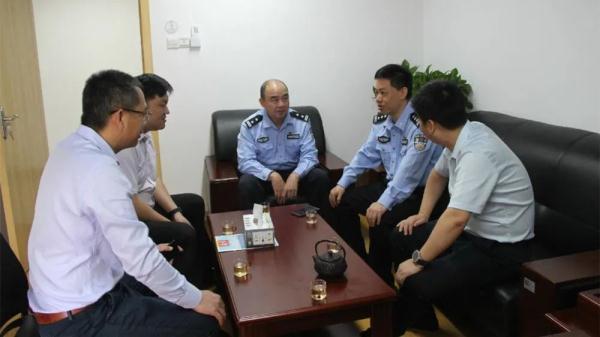 珠海有个地方源源不断生产僵尸车！面对举报，交警想出这个妙招