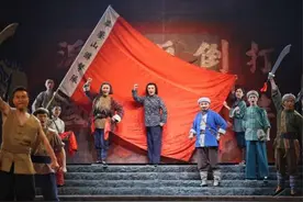 钢铁是这样炼成的图片