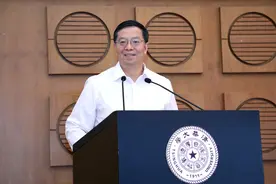 清华大学“自强计划”实施10年助力近700农村学子圆“大学梦”图片