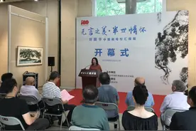 七旬画家刘国华回母校西南大学办汇报展，他在现场却说：“今年我刚好‘18岁’……”图片