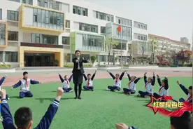 【“红星耀百年”融媒系列短视频】青岛李沧区实验小学：相信未来，逐梦前行