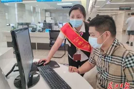 市民足不出户就能拿“房本”，武汉60项不动产登记业务可网上办图片