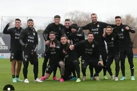 梅西剃光胡子 一脸清爽图片