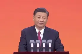 双语金句来了！习近平：“江山就是人民，人民就是江山”图片