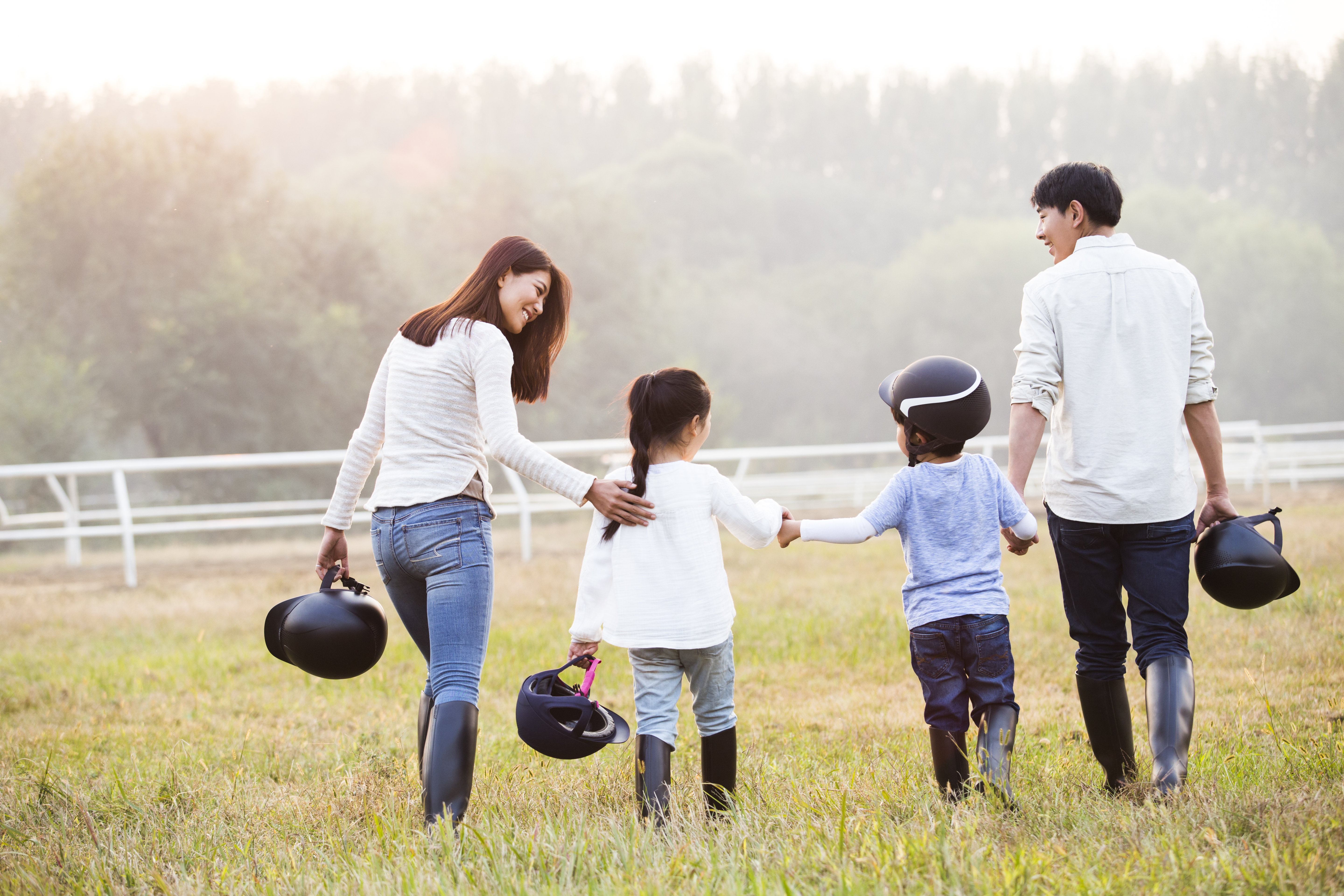 中美联泰大都会人寿保险有限公司 logo_高净值客户服务体系升级_大都会人寿尊悦会