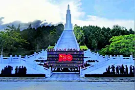 找到共产党，就找到了光明图片