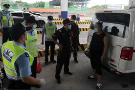 “铁闸”发威！粤北公安检查站连续擒获3名在逃人员图片