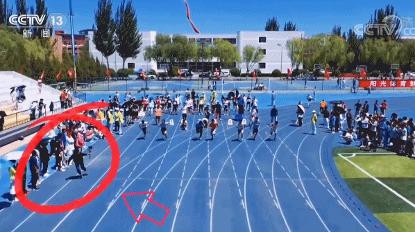 被摄像“耽误”的运动员郝晓阳 奔跑在自己的热爱里图片