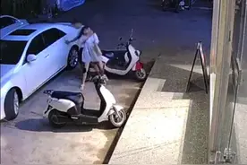 广西钦州一女子凌晨遭前男友强行拖拽上车，民警：双方已调解图片