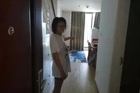 事发海口！女子2万元网购名牌表，包裹到货却当场拒收！几天后被抓……图片