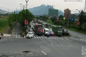 60多次违法未处理还敢嚣张上路？立即查扣图片