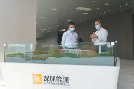 安徽能源集团董事长陈翔与深圳能源集团董事长熊佩锦座谈图片