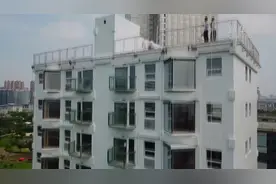 28小时建好的11层“活楼”活在哪儿？图片