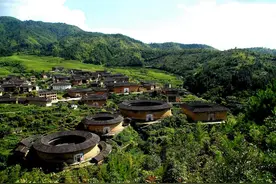 福建土楼：独一无二大型民居建筑艺术瑰宝图片