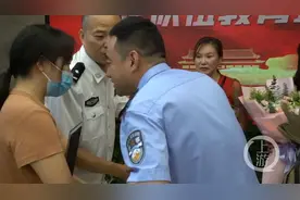 找到走失近30年的女儿，妈妈一眼认出泪流满面图片