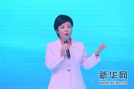 罗氏制药中国换帅：边欣10月将接替周虹担任总裁图片