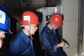 国网黑龙江电力奋战7个半小时点亮安阳第一盏灯图片