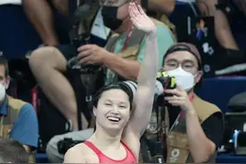 人物｜险胜张雨霏的加拿大人麦克尼尔，是出生在江西九江的华裔女孩图片