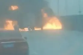 南京栖霞山大桥一油罐车起火，造成1人死亡图片