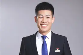 主动报名赴高原戍边、无偿献血2万余毫升，“90后”闻健——“我愿做一束微光”图片