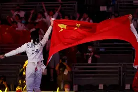 约大牌|这面大旗，我们一起扛——专访中国女子重剑队视频封面