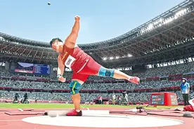 奥运人物｜一掷夺金 王者传承图片