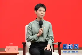 北大女兵宋玺：青春要尽情燃烧 火热军营是一生无悔的选择图片