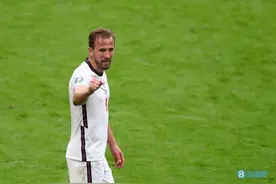 凯恩：最后时刻丢球很难接受，但球队整体的发挥不错图片