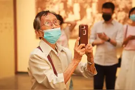 容庚与东莞④ |容庚亲属回来看展，“东莞很厉害，了不起”图片