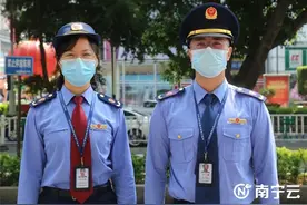 直击海底捞后厨！今天，南宁市场监管部门为您揭开“网红餐饮店”的神秘面纱图片