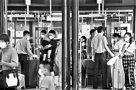 健康码黄码、红码不得进火车站乘车图片