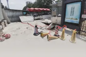 洪灾之后小区“后遗症”咋解决？公共区域设备损坏、路面坍塌等可应急动用维修资金图片