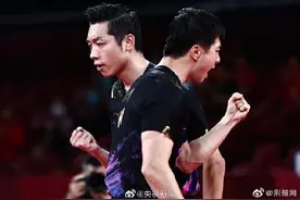 三场全胜！冠军！乒乓球男团中国队夺冠图片