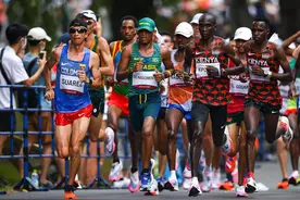 基普乔格夺金！打开人类的极限：马拉松的终极意义是回到“起点”图片