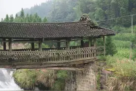 湖南溆浦县清代古桥被拆除？官方：非文物，无法维修只能拆除图片