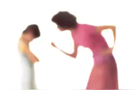 “你妈妈不要你了”：跟孩子开这类玩笑的“熟人”，是在虐童图片