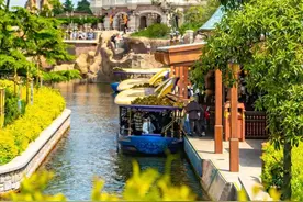 迪士尼发布最新财报：流媒体业务超预期，首席执行官回应“疯狂赚钱的想法”图片