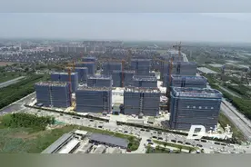 2025年总产值突破1800亿元，嘉兴20项举措力促建筑业高质量发展图片