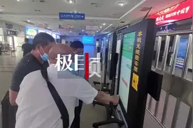 武汉已恢复21条市际客运班线，运营首日6大长途客运站送客千人图片