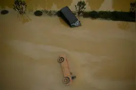 国务院调查组进驻郑州调查“7・20”特大暴雨灾害 对失职渎职行为将问责图片