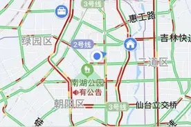 长春中小学开学第一天 你被堵在路上了吗图片