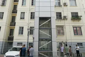 老旧小区可以“租”电梯，苏州首例“租赁式”加装电梯交付使用图片