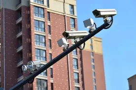 黄冈城区“电子警察”将对摩托车、电动车交通违法行为进行抓拍图片