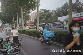 “着急”的外卖小哥：算法和守法的两难抉择图片