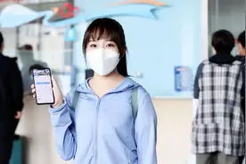新生如何凭录取通知书买学生票？铁路局回应图片