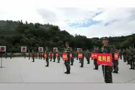 普洱武警军事体育运动会，老兵3758个仰卧起坐破纪录视频封面